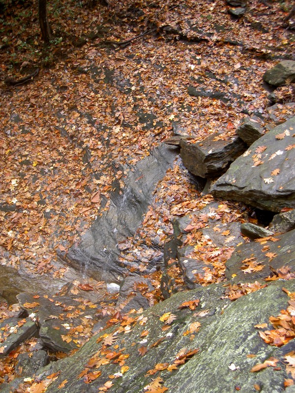 Small cascade down from the viewing point