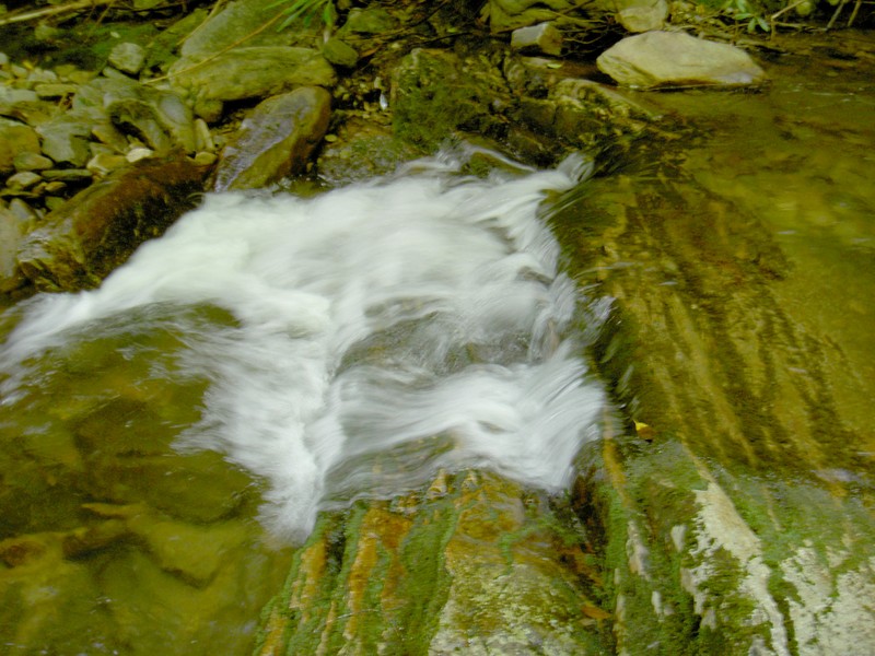 Small rapids on the way to the top.