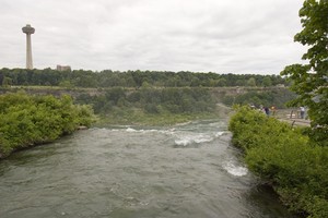 Looking over the brink of Bridal Veil