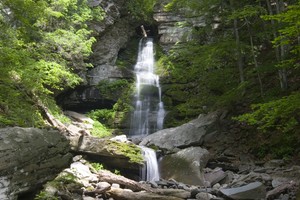 It was one heck of a road though! Steep and right on the edge of an increidble drop off. Multiple falls in NY named Buttermilk, this is just one of them and probably not the most famous one with that name.