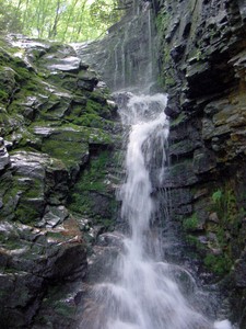 More fiddling with the camera on the main part of the falls.