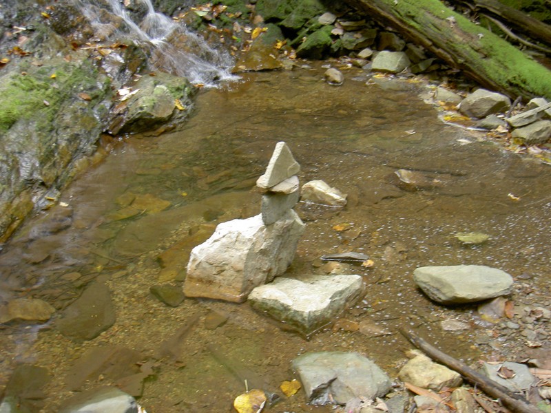 Someone left an interesting little rock sculpture...