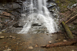 Compare to previous to see why you need a polarizing filter for waterfall photography...